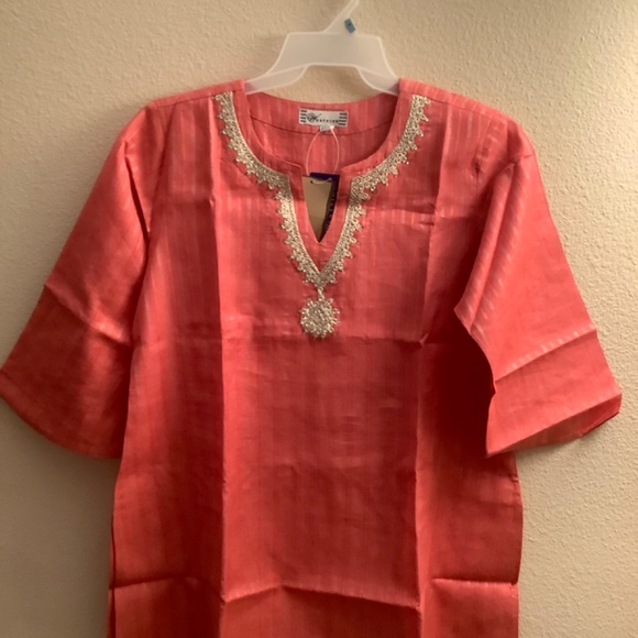 New Tops Tunic Style Peach Pink Color with Silver Thread work - Picture 5 of 5